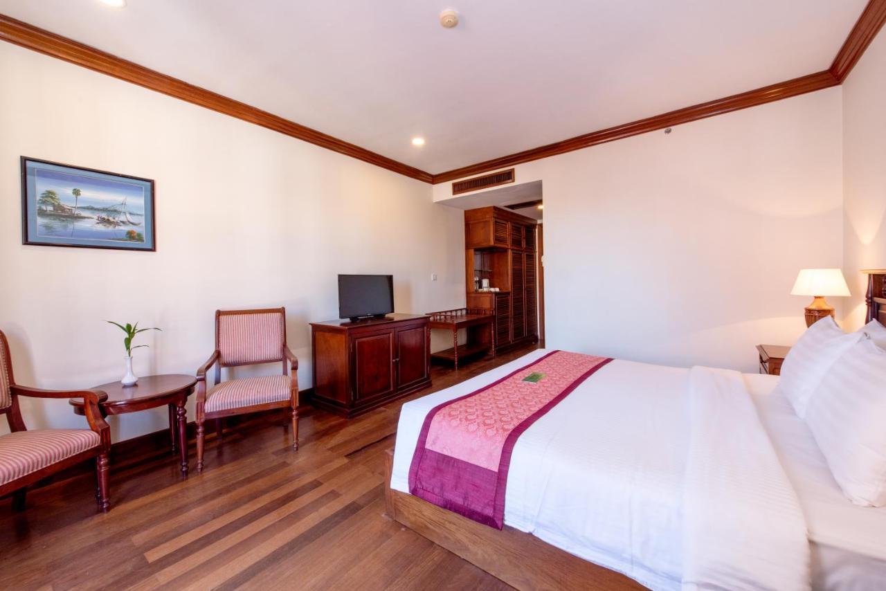 Steung Siemreap Hotel Siem Reap Exteriör bild